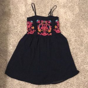 Embroidered blue dress size s